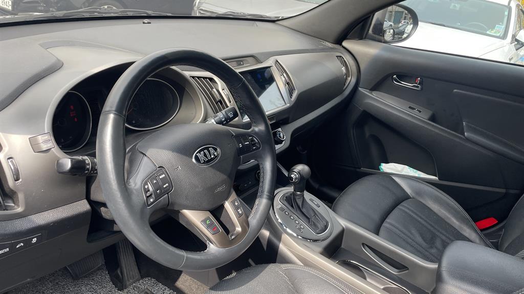 KIA Sportage - Vista 6