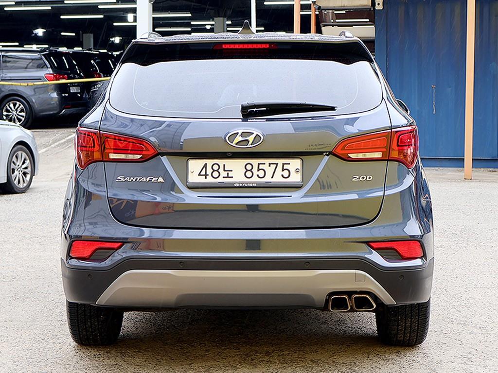 HYUNDAI Santa Fe - Vista 5
