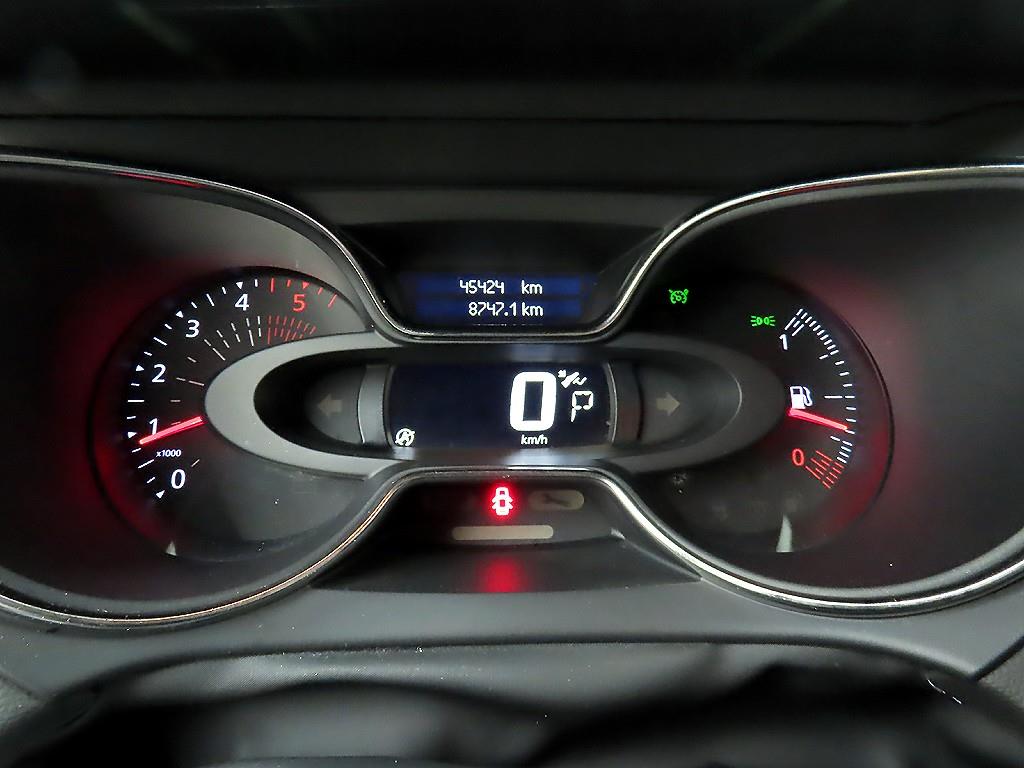 SAMSUNG QM3 - Vista 8