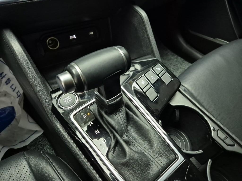 KIA Sportage - Vista 8