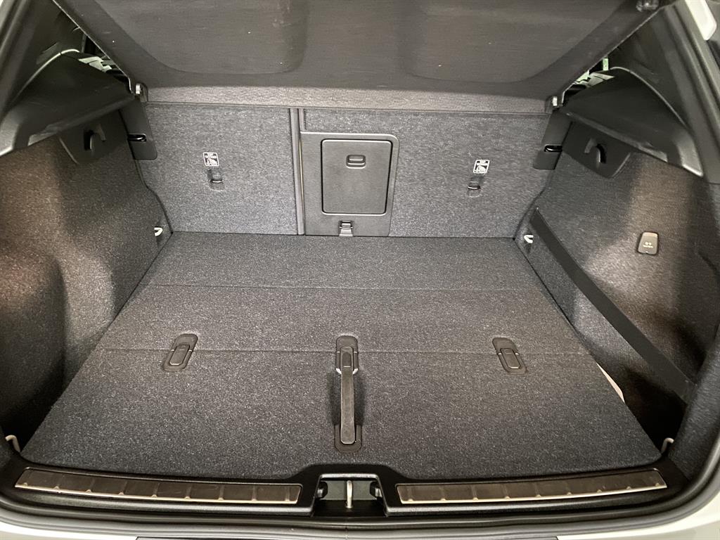 Volvo XC40 2021 Blanco - Importación desde Corea - HF Imports Iquique - Foto 17