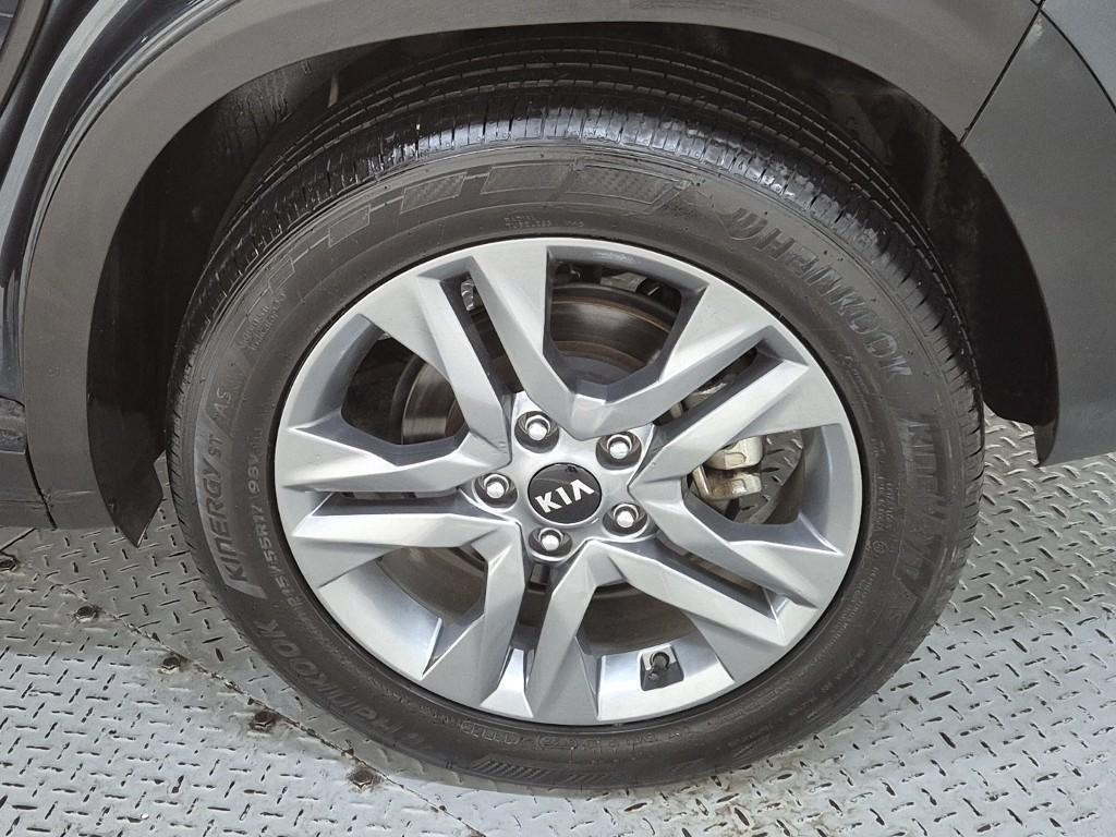 KIA Seltos 2021 Gris - Importación desde Corea - HF Imports Iquique - Foto 18