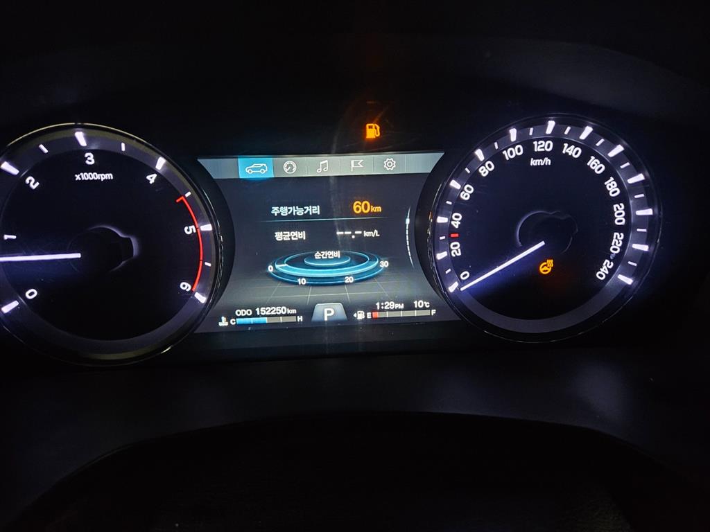 Ssangyong Rexton - Vista 8