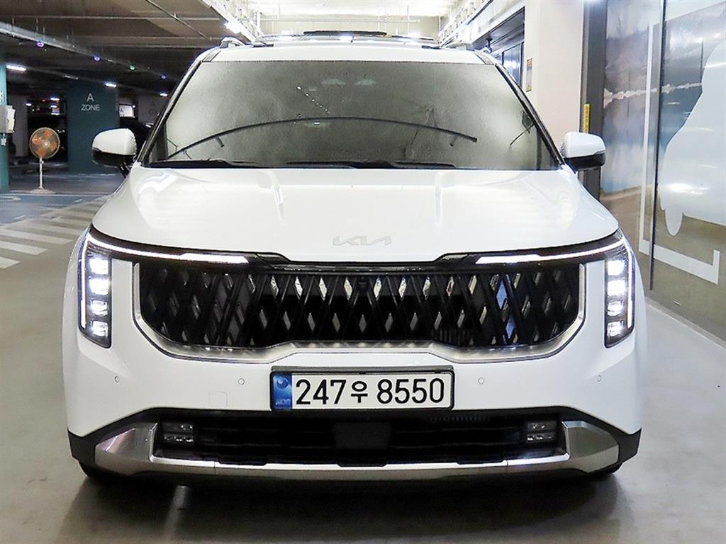 KIA Carnival - Vista 2