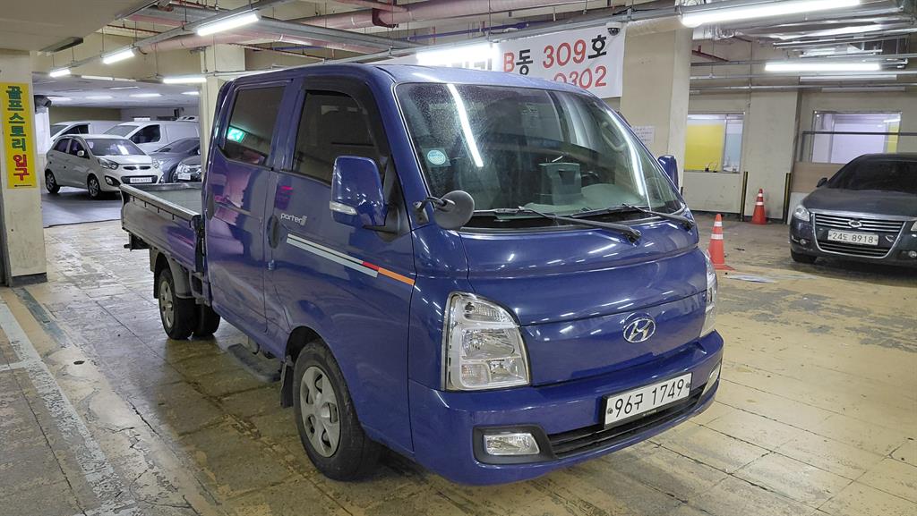 Small Truck Cargo (small) - Vista 3