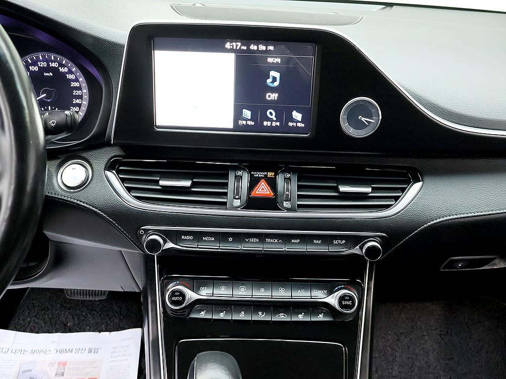 HYUNDAI Grandeur 2018 Negro - Importación desde Corea - HF Imports Iquique - Foto 9