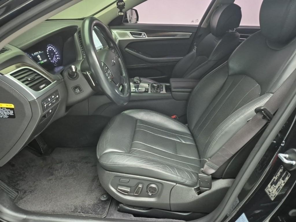 Genesis G80 - Vista 11