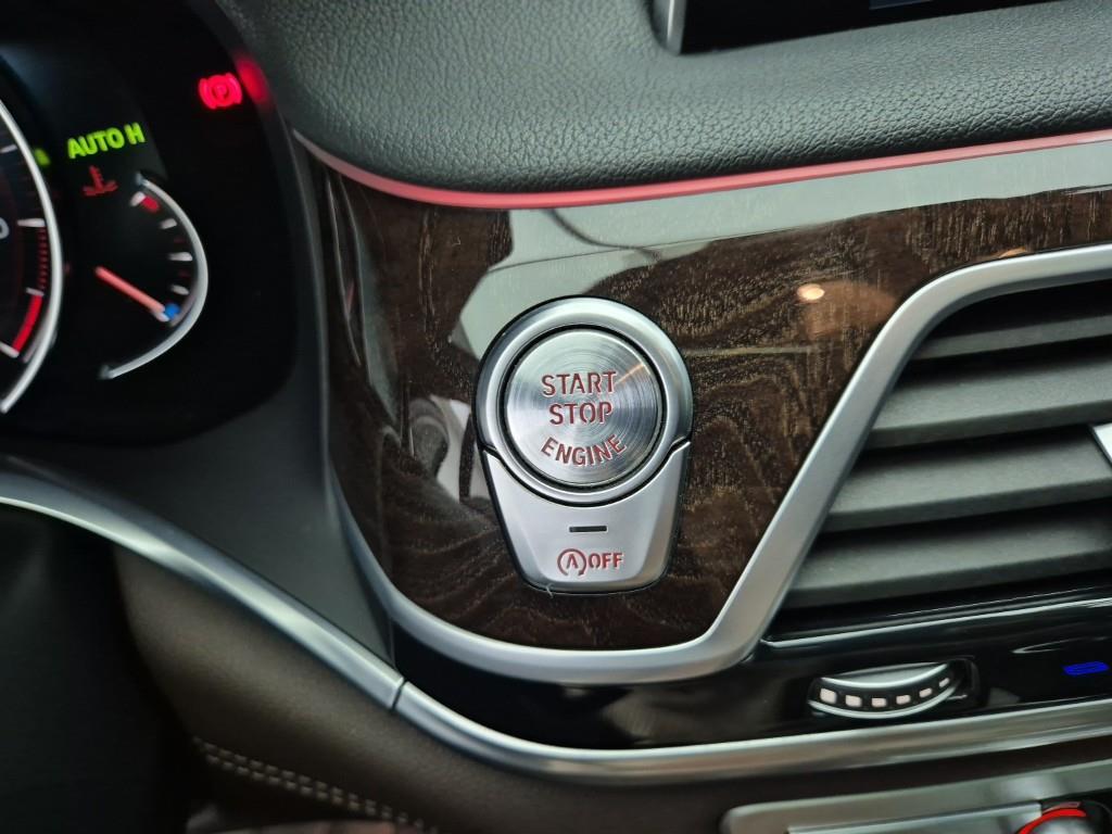 BMW 7 Series 2016 Negro - Importación desde Corea - HF Imports Iquique - Foto 18