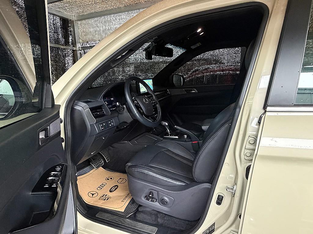 Ssangyong Rexton - Vista 6