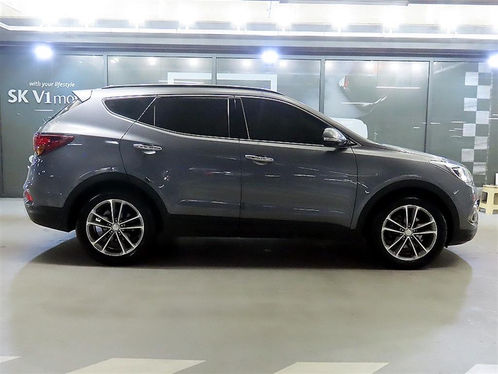 HYUNDAI Santa Fe - Vista 3