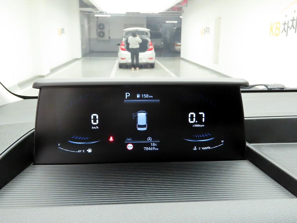 HYUNDAI Staria - Vista 5