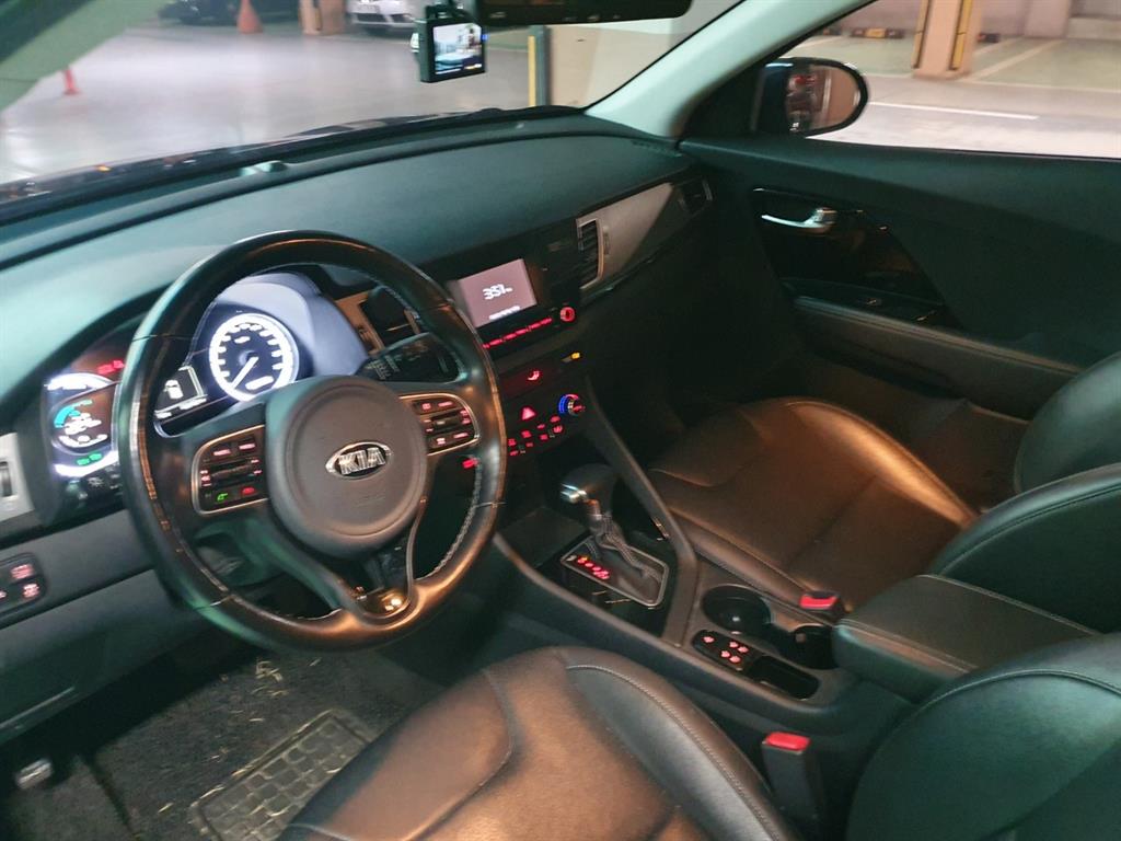 KIA Niro - Vista 6