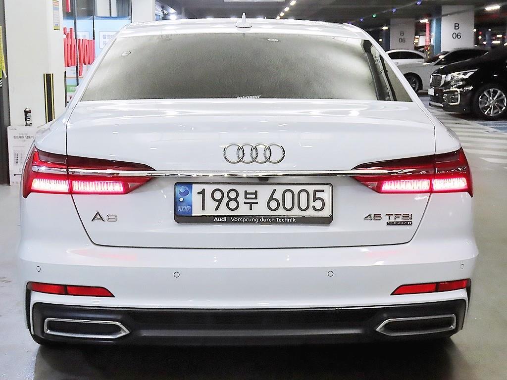 Audi A6 - Vista 5