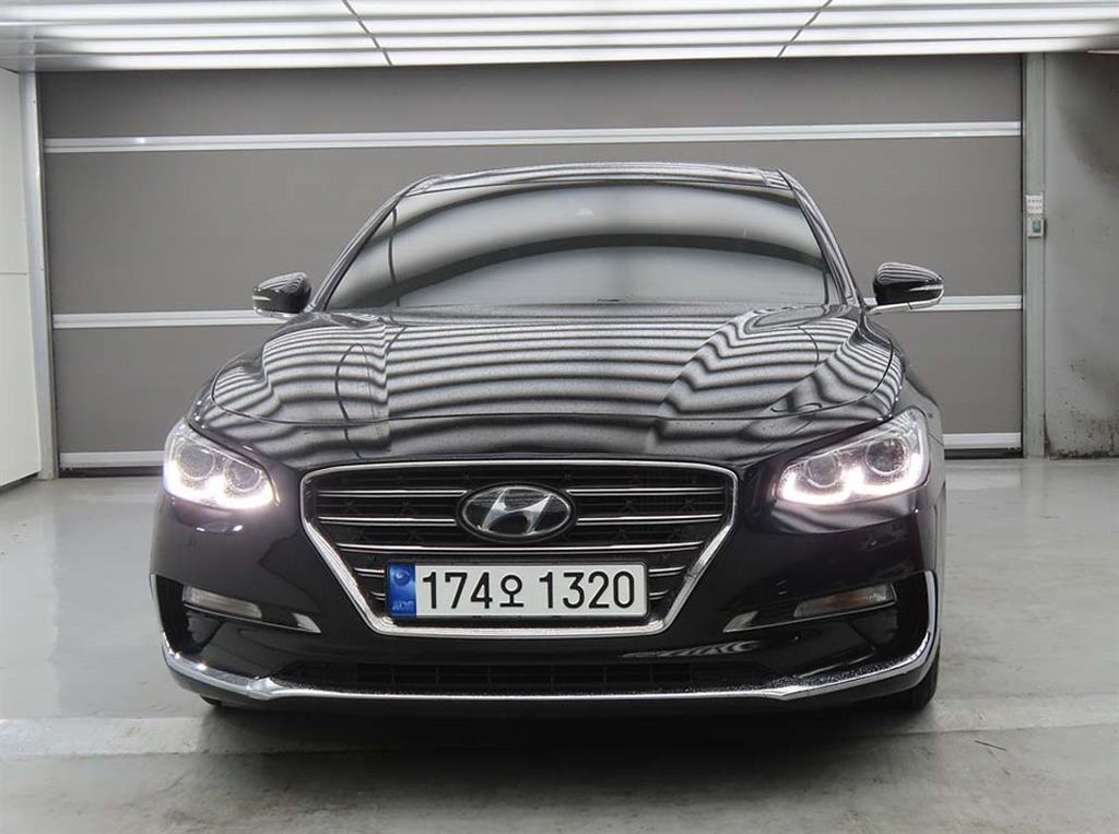 HYUNDAI Grandeur - Vista 2