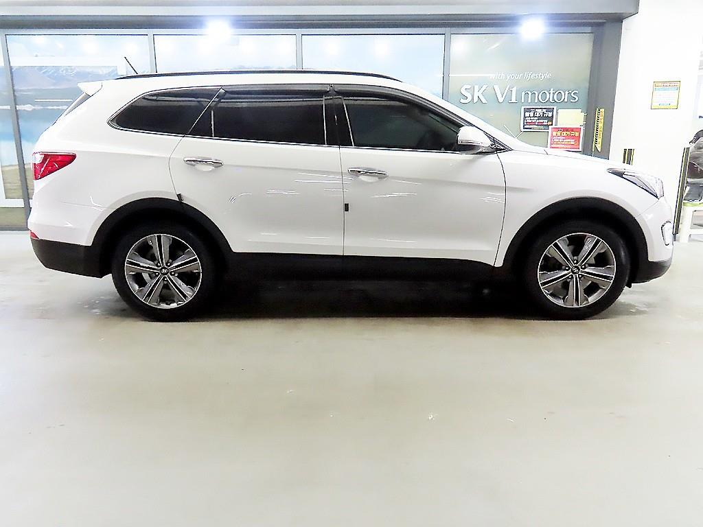 HYUNDAI Maxcruz - Vista 3