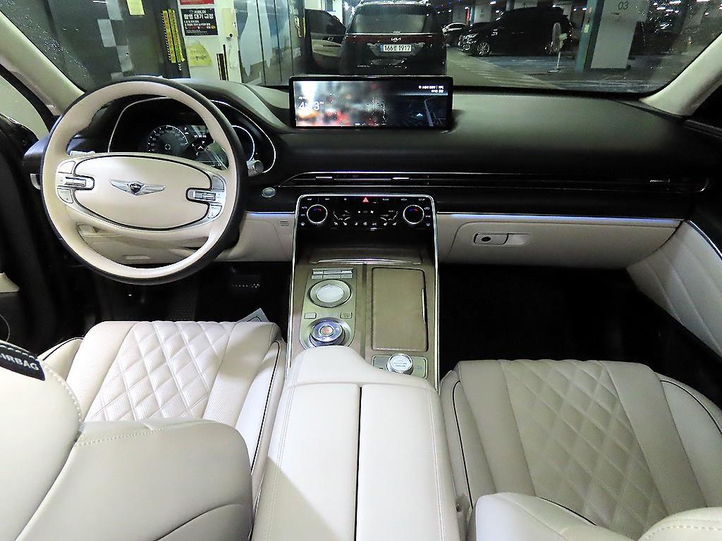 Genesis GV80 - Vista 10