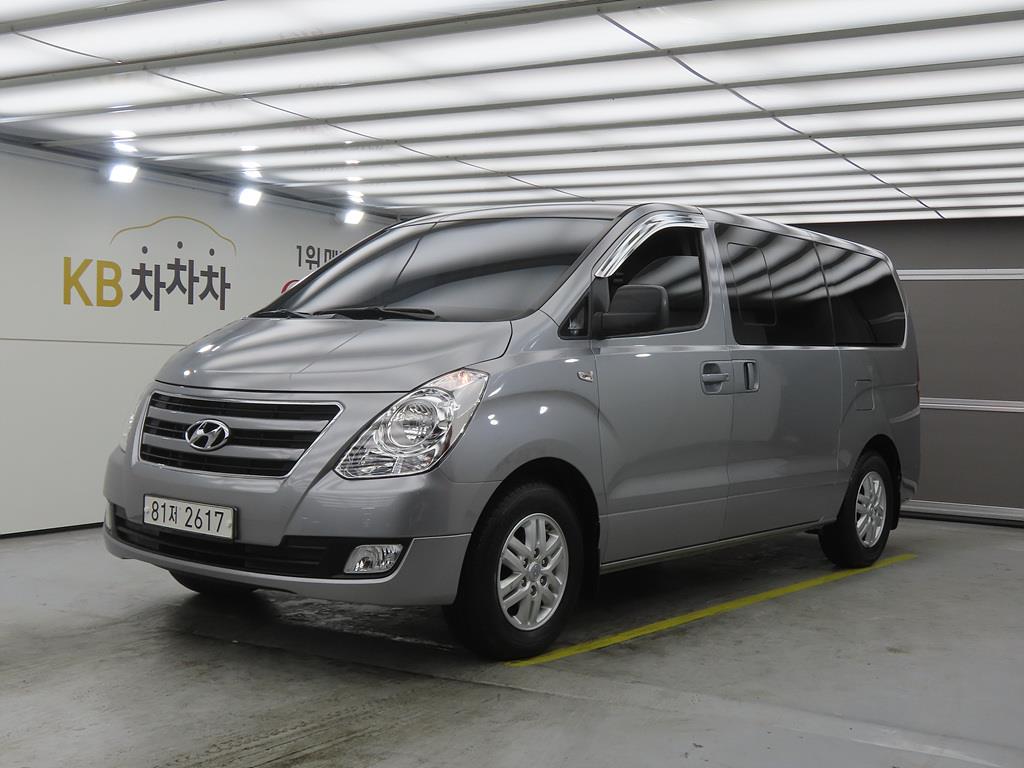HYUNDAI Starex 2018 Plateado - Importación desde Corea - HF Imports Iquique - Foto 1
