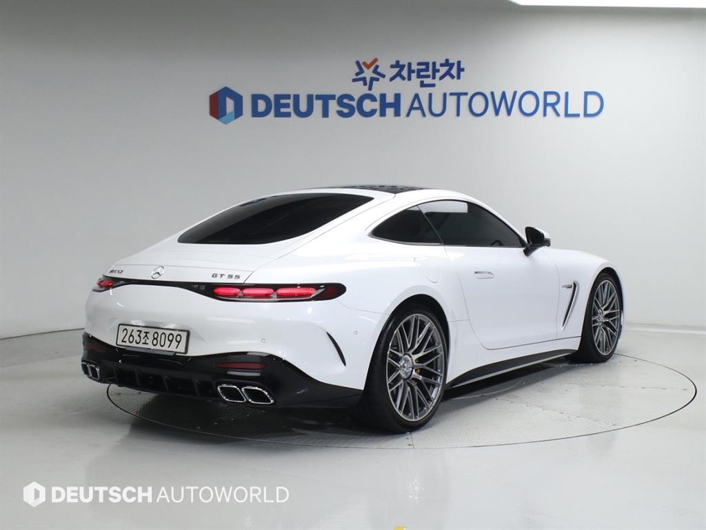 Mercedes Benz AMG GT - Vista 2