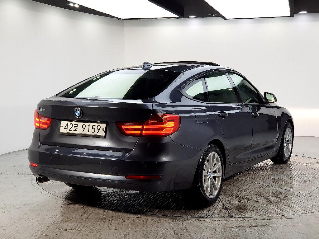 BMW Gran Turismo - Vista 4