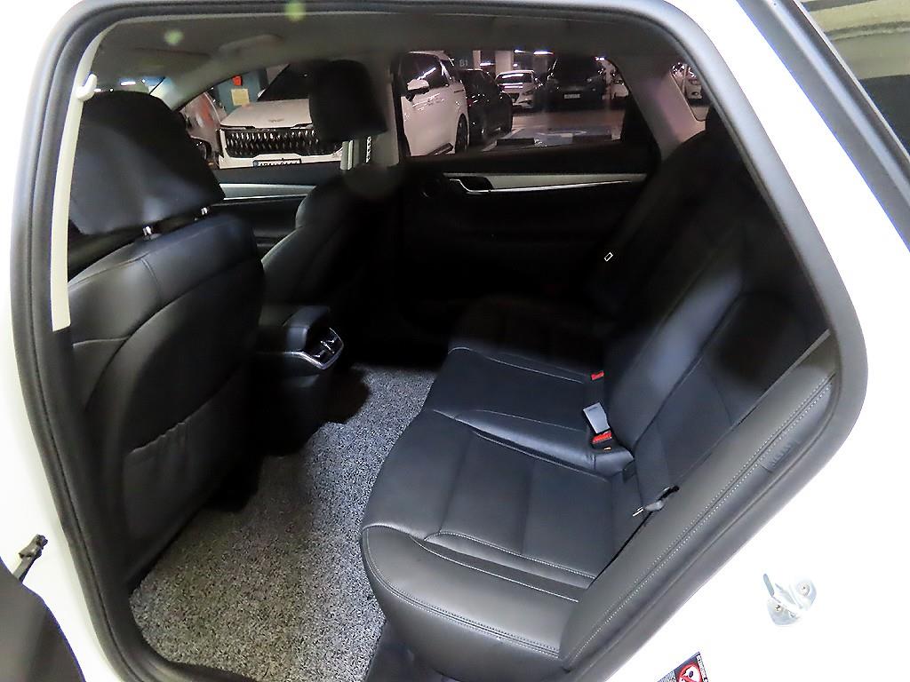 HYUNDAI Grandeur - Vista 7