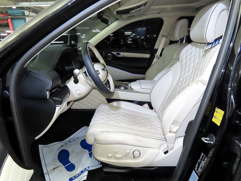 Genesis GV80 - Vista 6