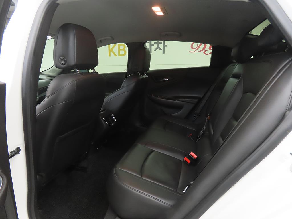 Chevrolet Malibu - Vista 6