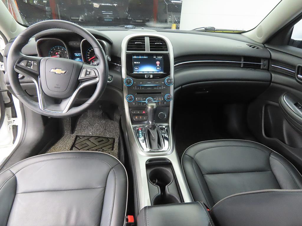 Chevrolet Malibu - Vista 7