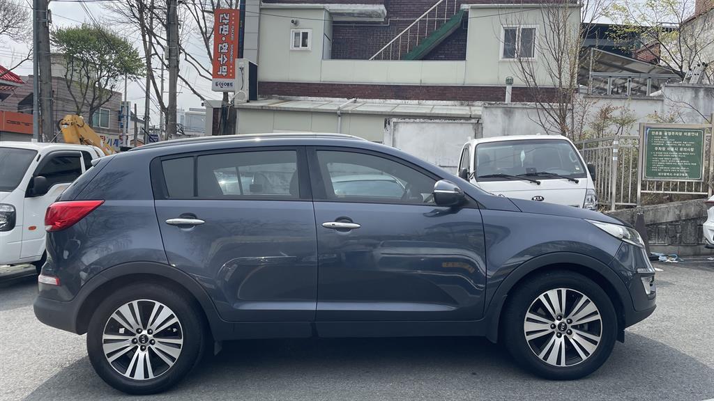 KIA Sportage - Vista 3