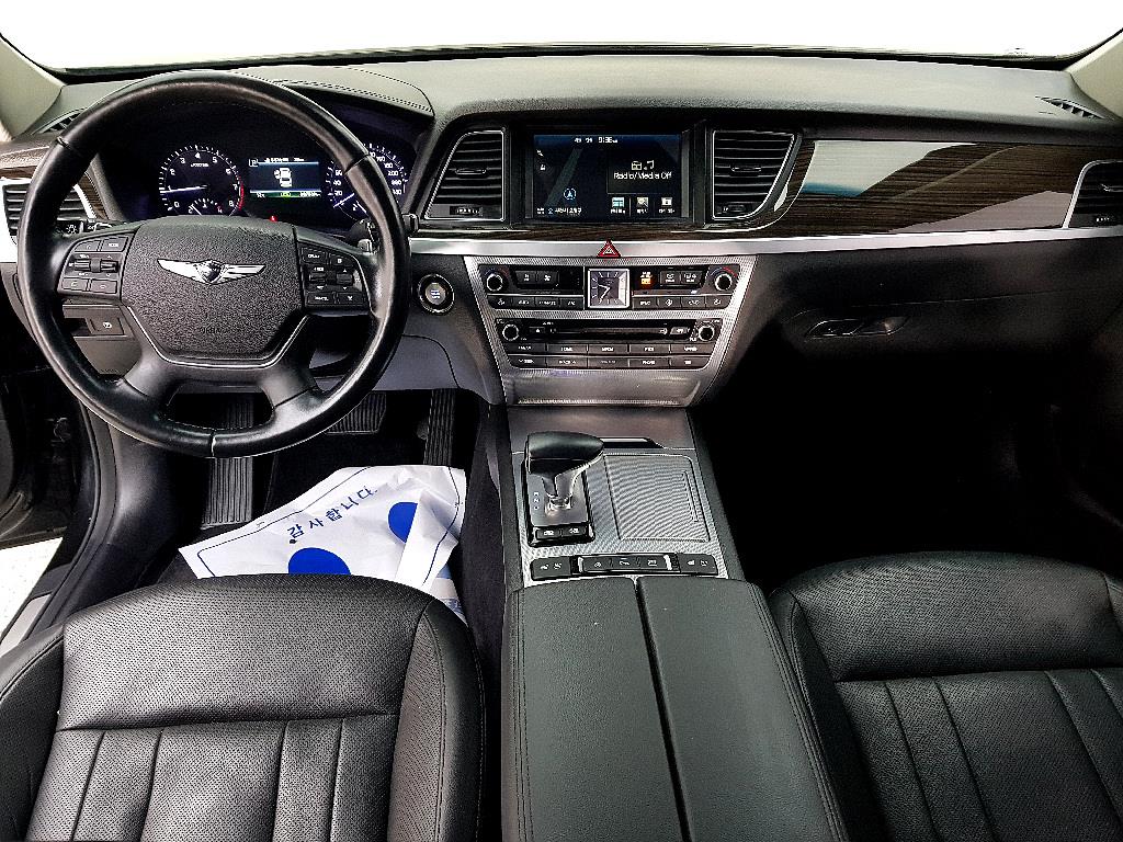 Genesis G80 - Vista 5