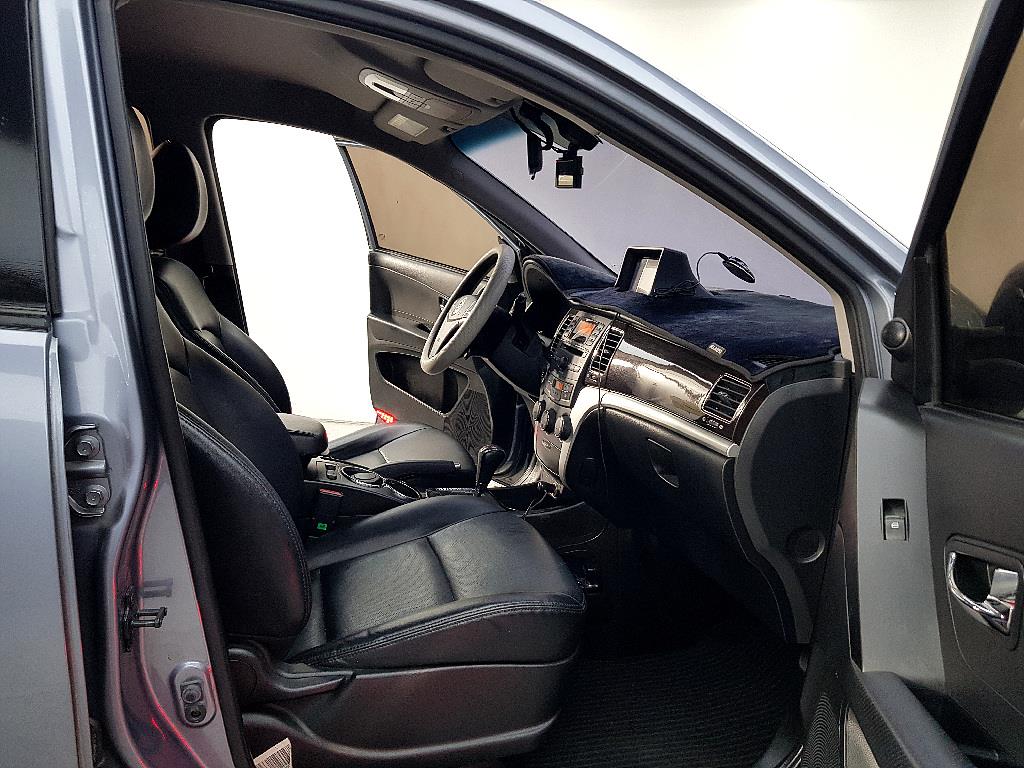 Ssangyong Korando 2011 Gris - Importación desde Corea - HF Imports Iquique - Foto 15