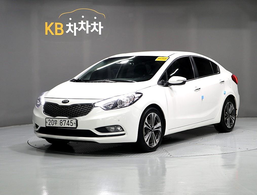 KIA K3 2013 Blanco - Importación desde Corea - HF Imports Iquique - Foto 1