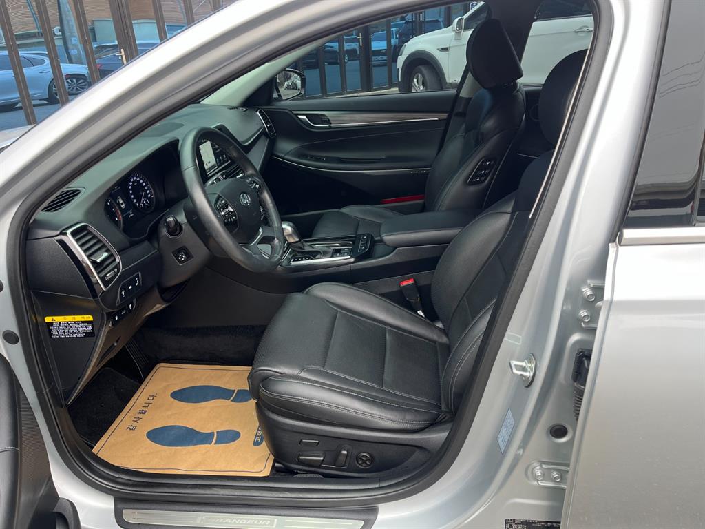 HYUNDAI Grandeur 2019 Gris - Importación desde Corea - HF Imports Iquique - Foto 16