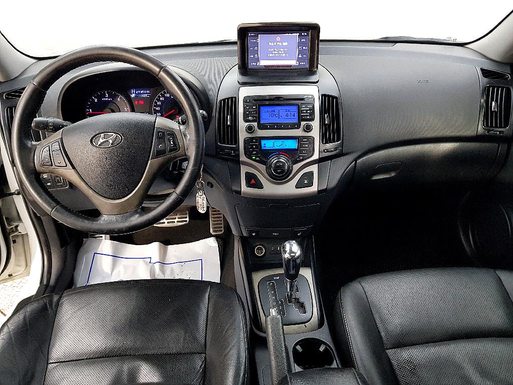 HYUNDAI i30 - Vista 5