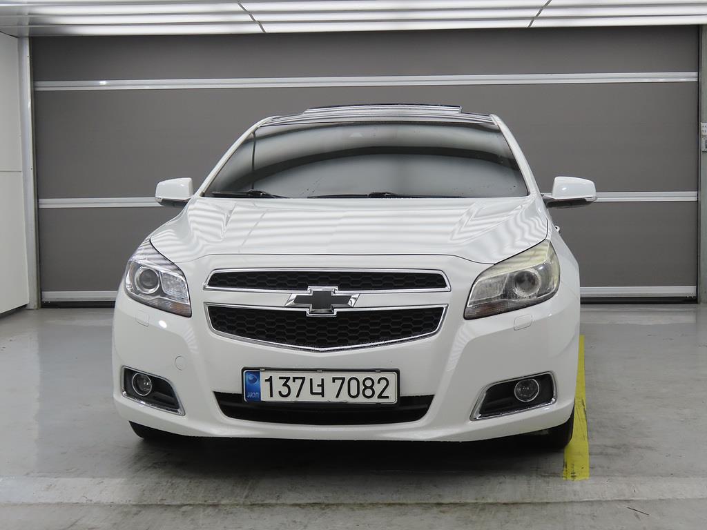 Chevrolet Malibu - Vista 2