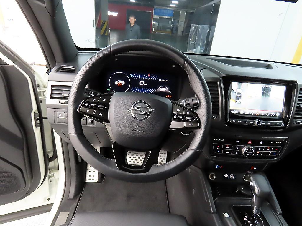 Ssangyong Rexton - Vista 9