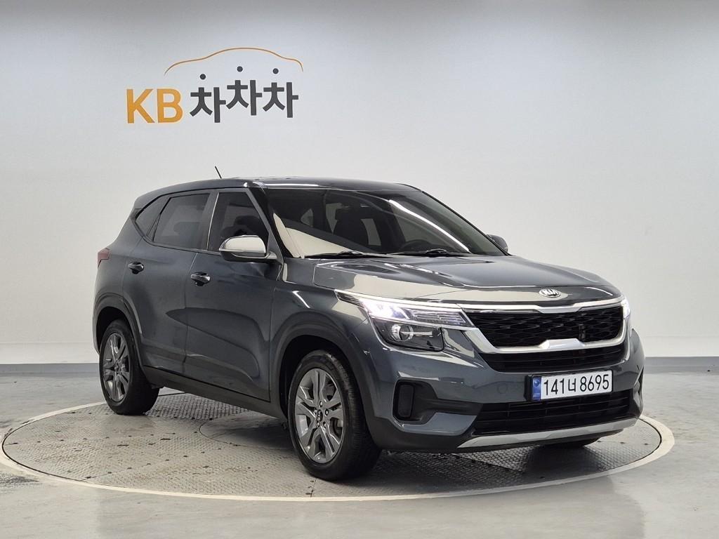 KIA Seltos - Vista 4