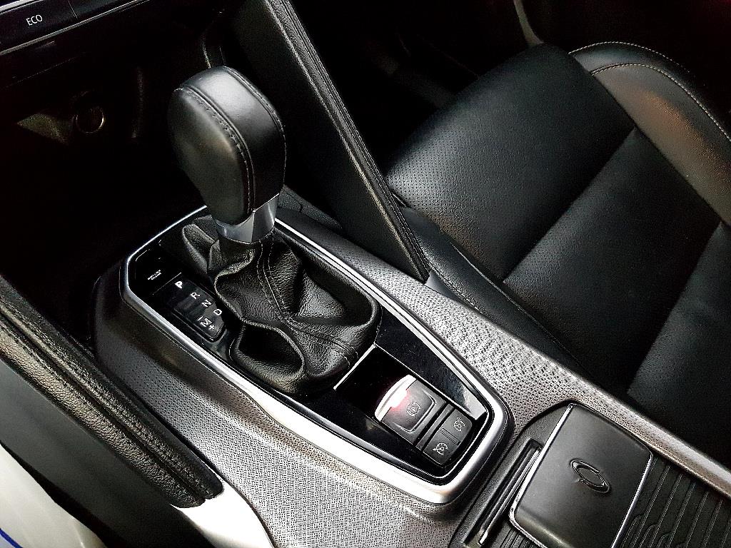 SAMSUNG QM6 - Vista 12