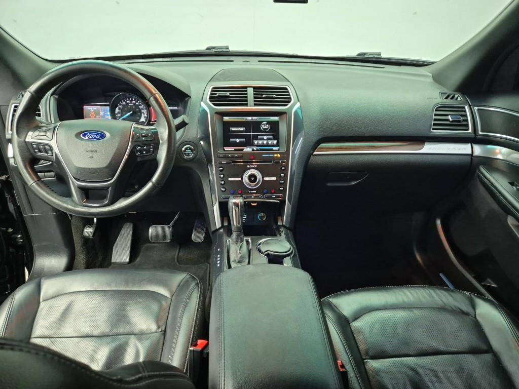 Ford Explorer - Vista 5