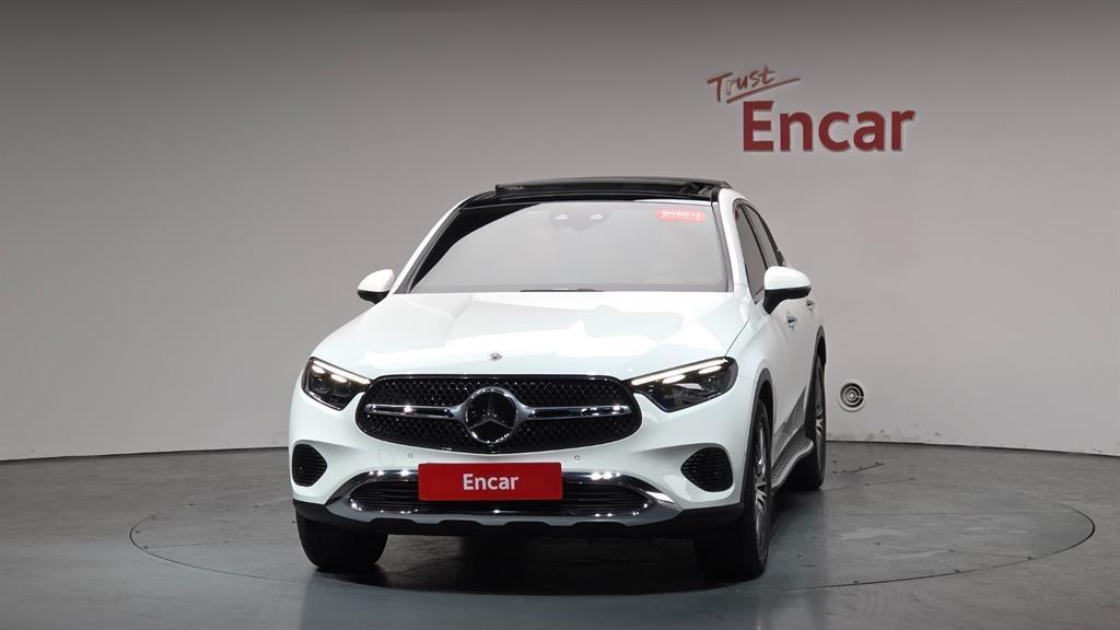Mercedes Benz GLC Class - Vista 3