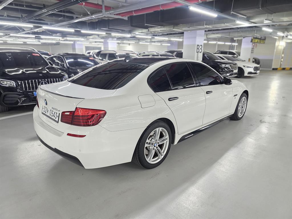 BMW 5 Series - Vista 6