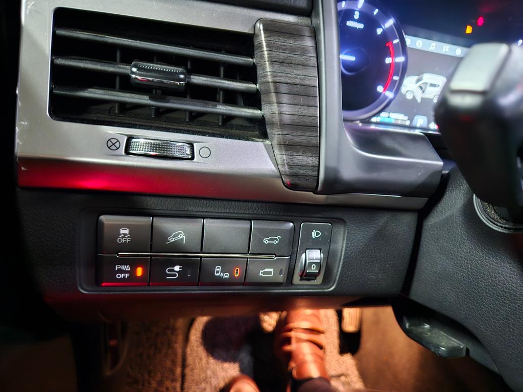 Ssangyong Rexton 2019 Plateado - Importación desde Corea - HF Imports Iquique - Foto 18