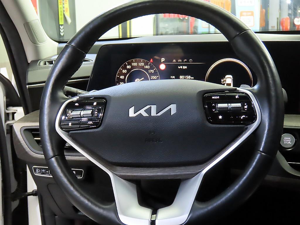 KIA K8 - Vista 11