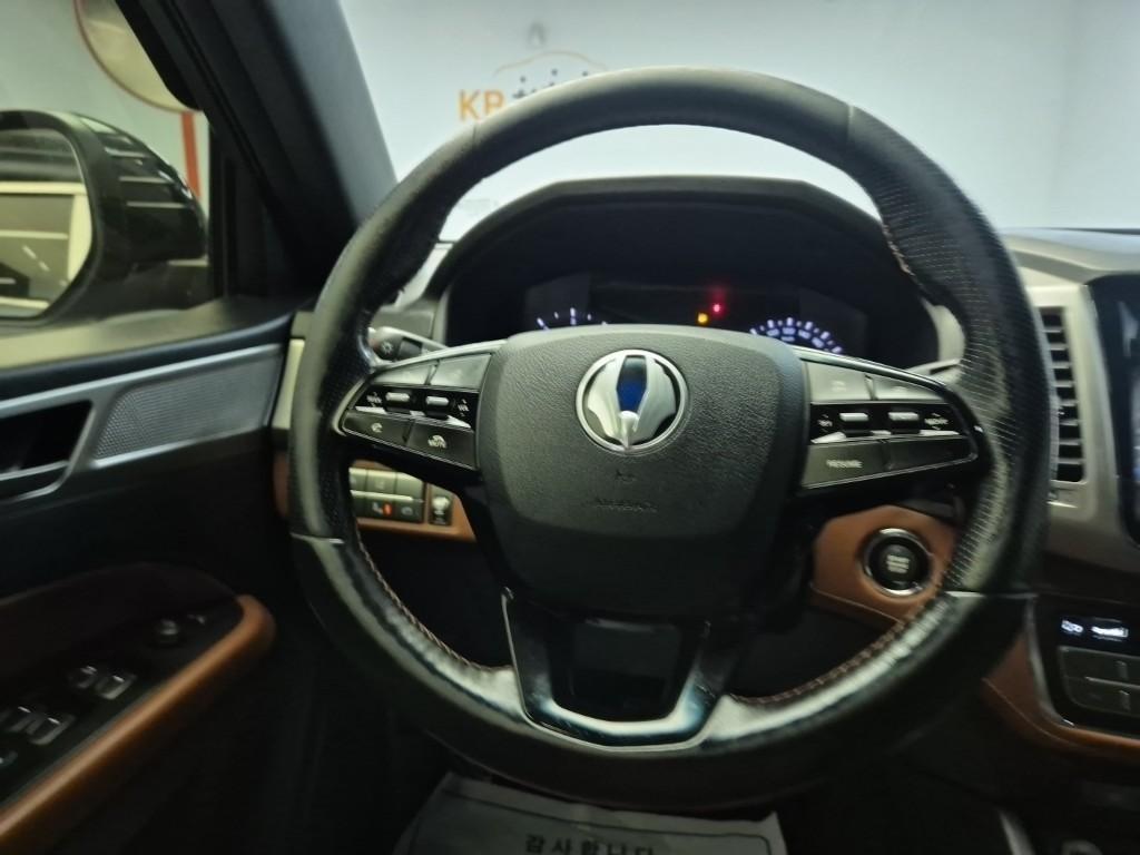 Ssangyong Rexton - Vista 9