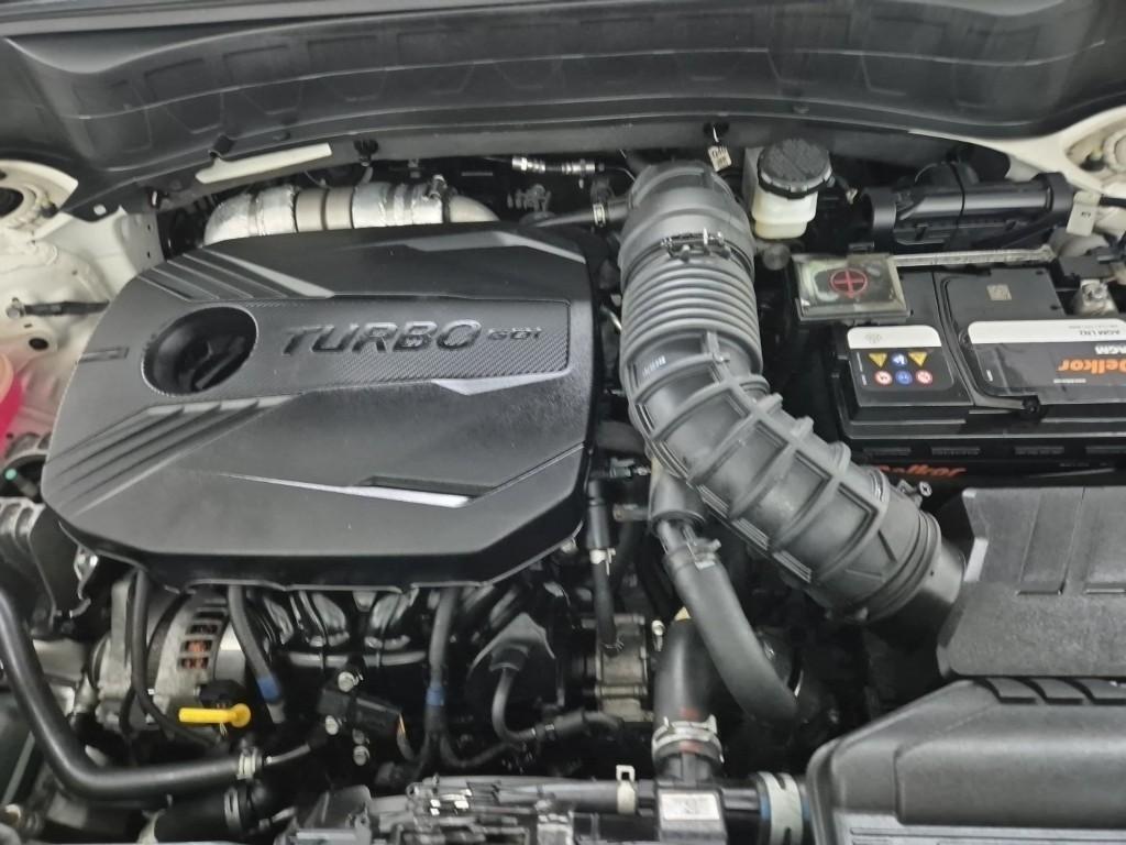 KIA Seltos - Vista 5