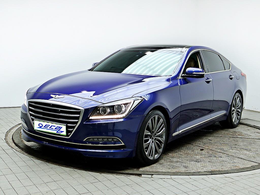 HYUNDAI Genesis - Vista 3