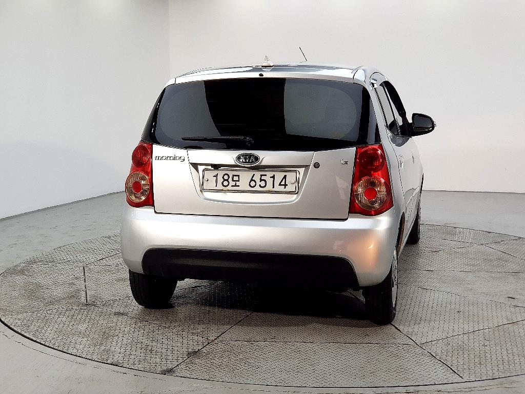 KIA Morning - Vista 3