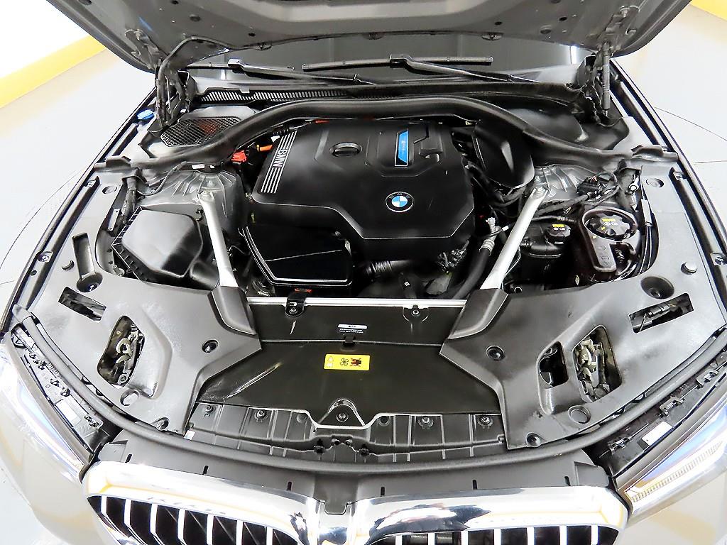 BMW 5 Series 2022 - Importación desde Corea - HF Imports Iquique - Foto 19