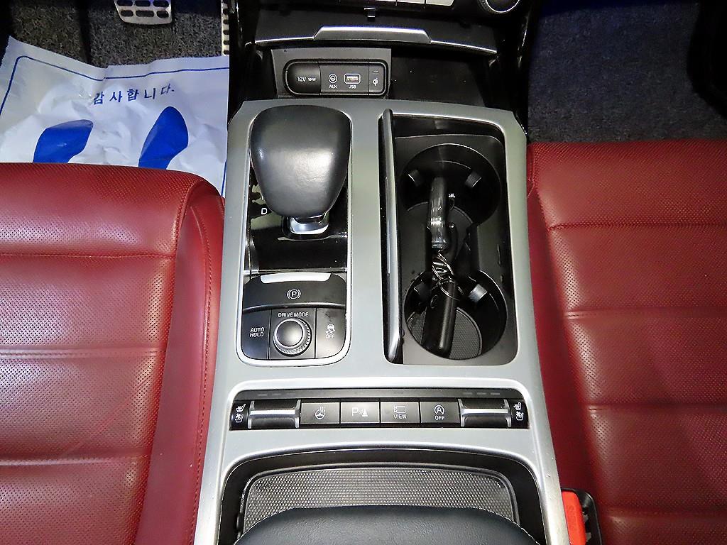 KIA Stinger - Vista 12