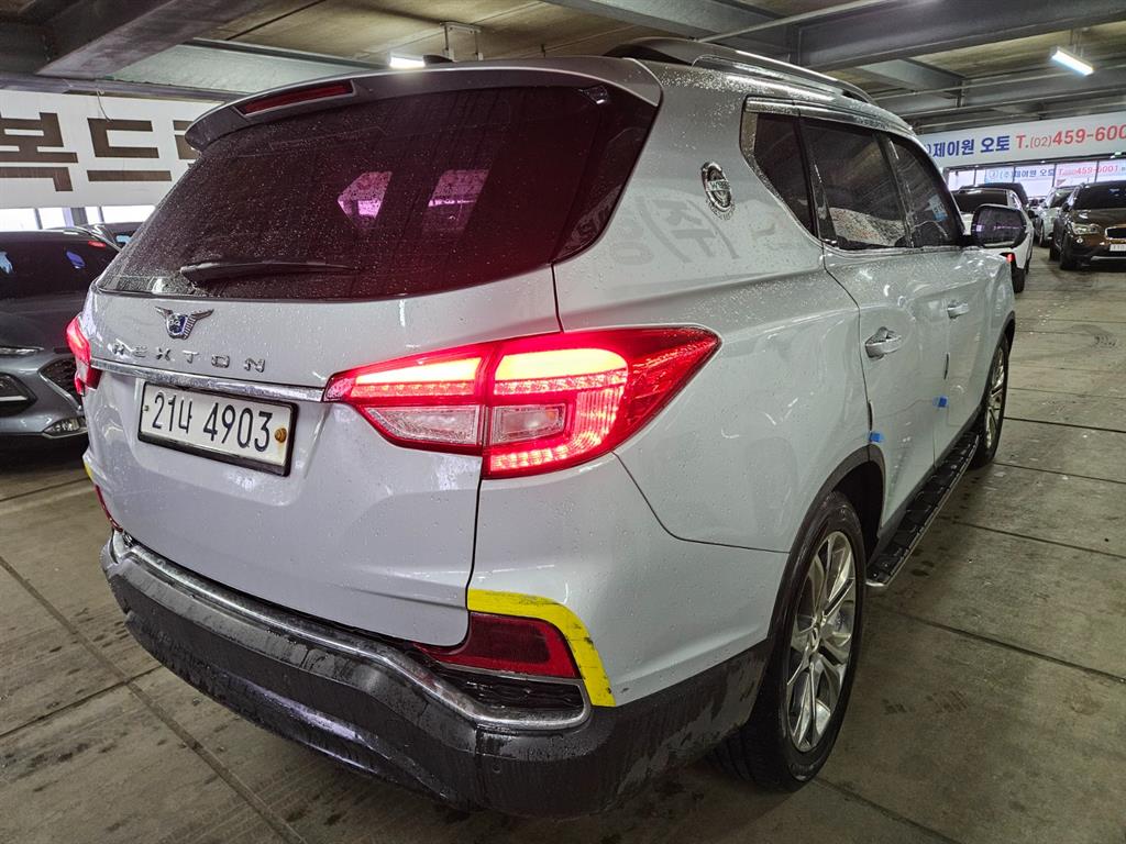 Ssangyong Rexton - Vista 3