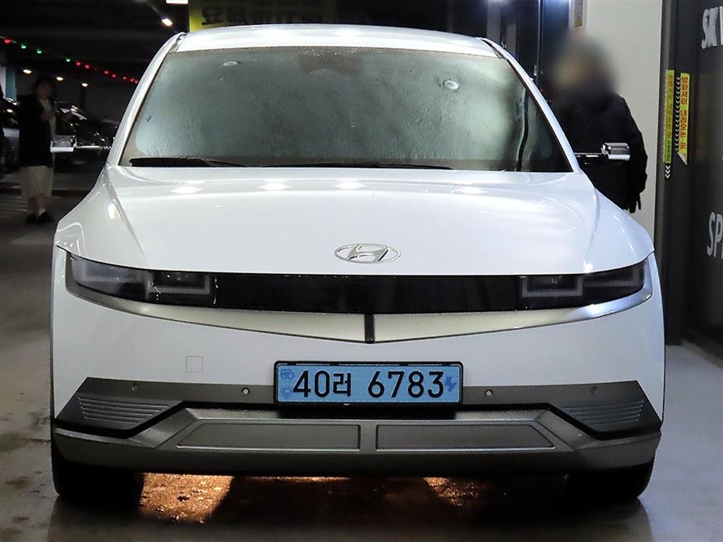 HYUNDAI Ioniq 5 - Vista 2